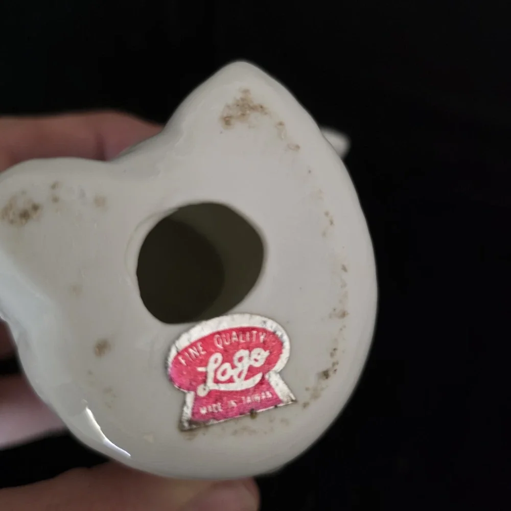 Vintage White Elephant Ring & Earring Holder Ceramic Trunk Up Good Luck
